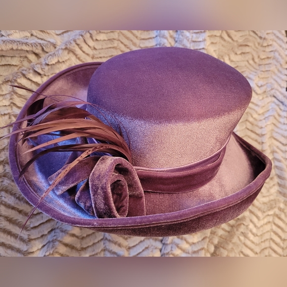 Violet kakyco velvet felted hat with feathering and spiral self material trim